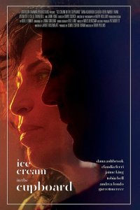 Мороженое в шкафу (2019)